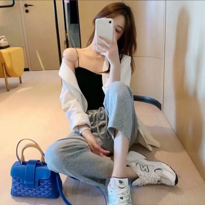 一楼一鬼
